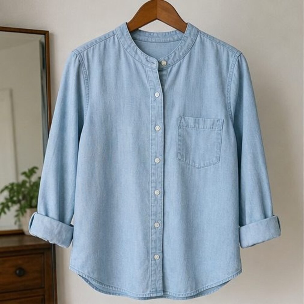Emerald Tie Neck Blouse
